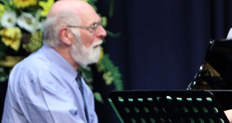 Celebrated East Cork Choral Society conductor Colin Nicholls to hang up his baton
