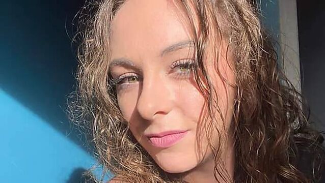 <p>Young mother Daena Walsh was found in the burning apartment.</p>