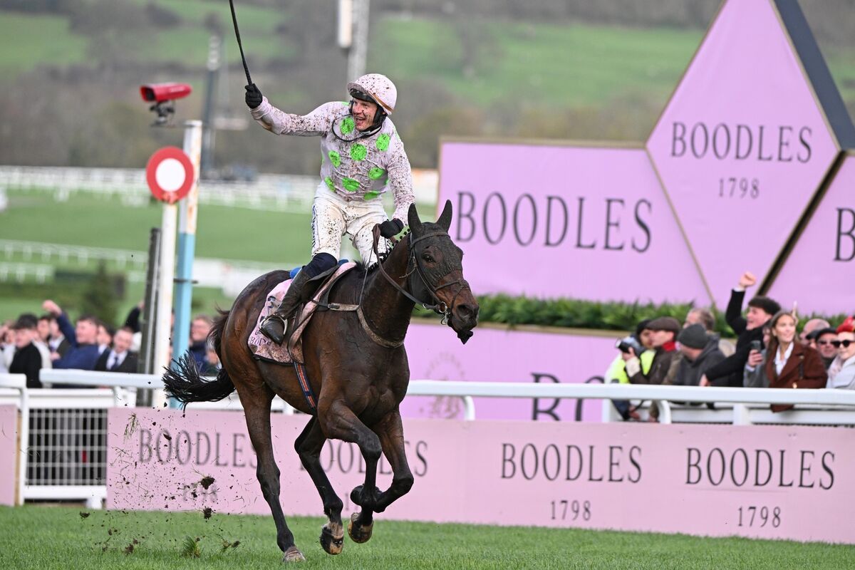 Gaelic Warrior and Paul Townend at full tilt. Picture: Healy Racing