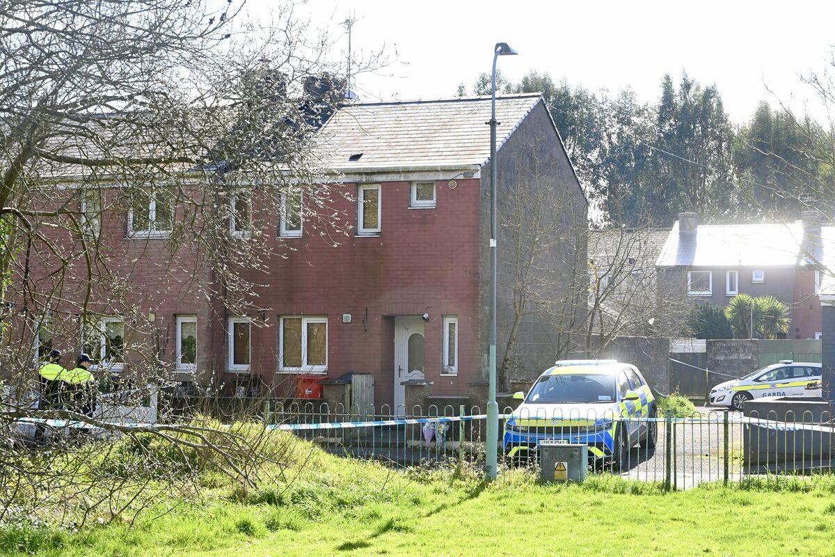 A Garda cordon remains in place at a house at Innishmore Park, Ballincollig Co Cork. Picture: Larry Cummins A Garda cordon remains in place at a house at Innishmore Park, Ballincollig Co Cork. Picture: Larry Cummins