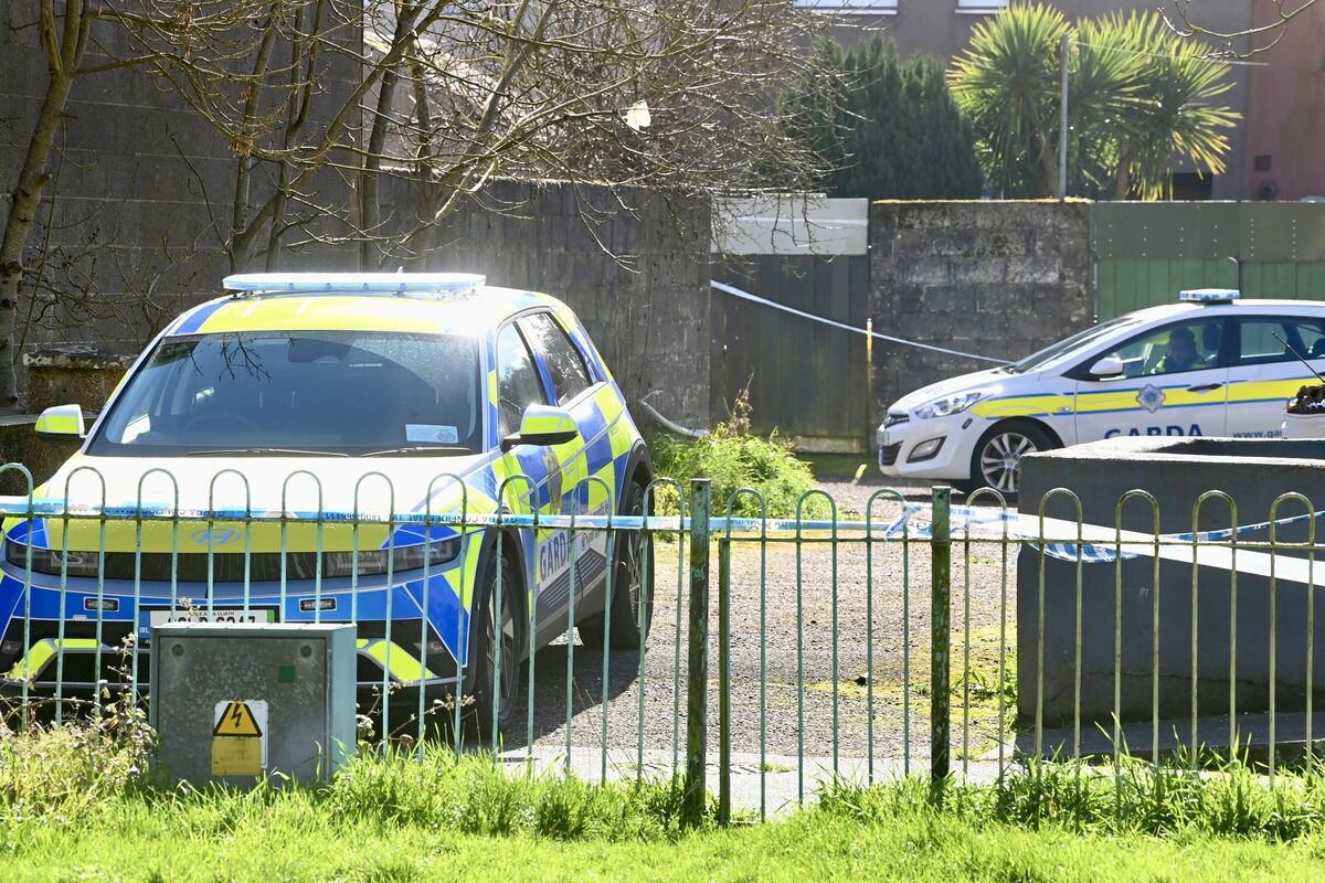 A Garda cordon remains in place at a house at Innishmore Park, Ballincollig Co Cork. Picture: Larry Cummins A Garda cordon remains in place at a house at Innishmore Park, Ballincollig Co Cork. Picture: Larry Cummins