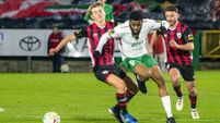 Cork City snatch late win as Charlie Lyons converts penalty rebound