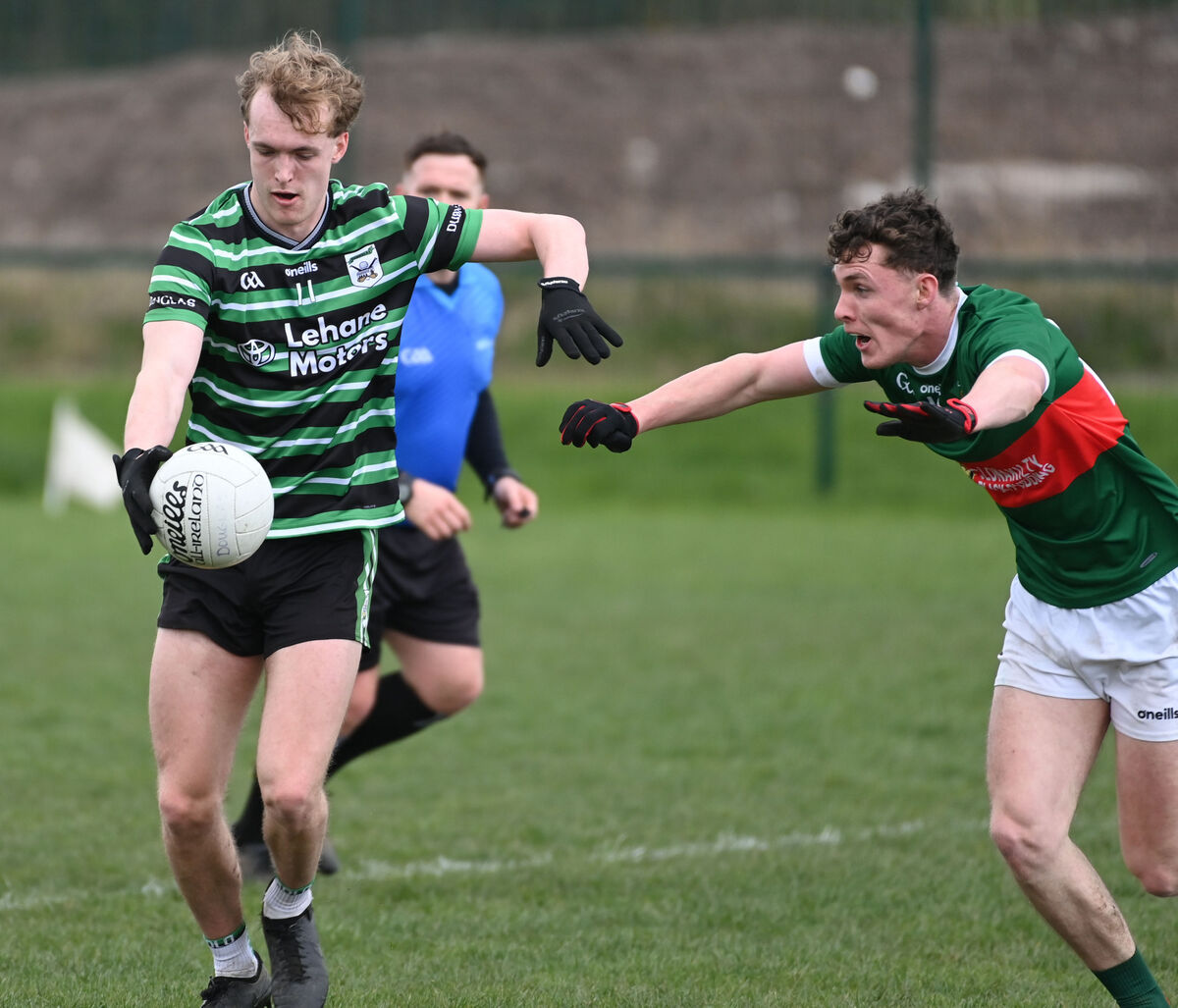 Douglas' Louis Dwan Fogarty shoots from Clonakilty's Aaron Cullinane. Picture: Eddie O'Hare Douglas' Louis Dwan Fogarty shoots from Clonakilty's Aaron Cullinane. Picture: Eddie O'Hare