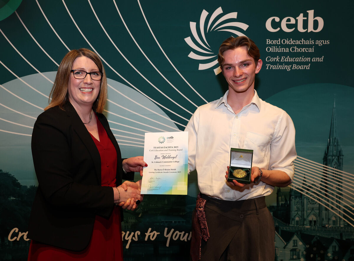 Sarah Flynn, director of organisation support and development Cork ETB, presenting The Barra Ó Briain Medal to Ben Waldvogel, St Colman’s Community College.