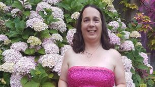 <p>Mary G O'Brien comes from a musical family and began singing at church from around the age of 4. </p>