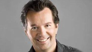 <p>Singer Finbar Wright performs at Cork Opera House on Sunday</p>