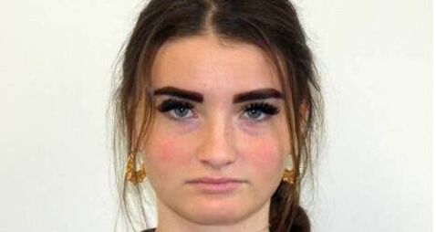 Gardaí in Cork seek the public's help in finding missing 15-year-old girl