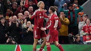 Liverpool thrash Galatasaray to reach Champions League quarter-finals