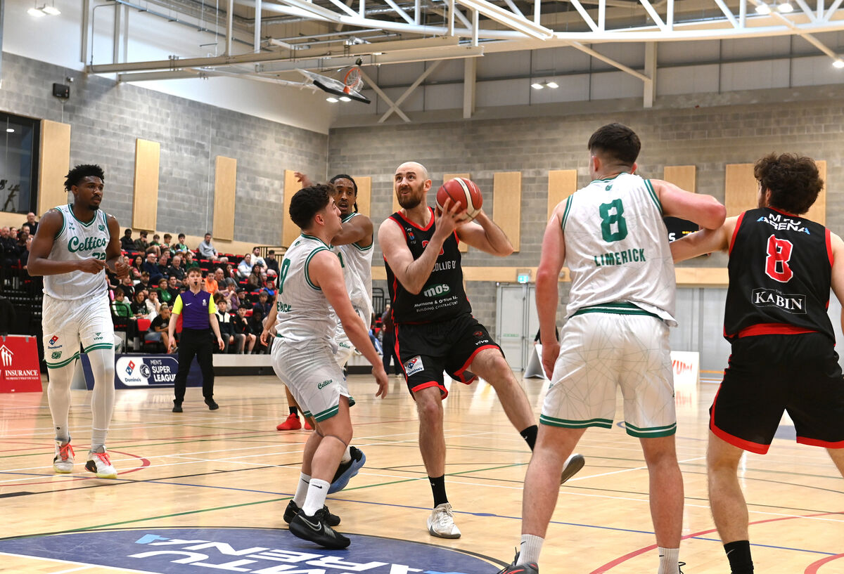 Keelan Cairns eyes the basket for Ballincollig against Limerick Celtics. Picture: Larry Cummins Keelan Cairns eyes the basket for Ballincollig against Limerick Celtics. Picture: Larry Cummins