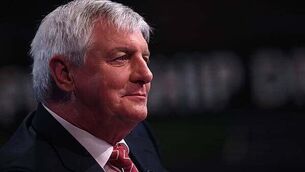 Former Sunday Game presenter Michael Lyster dies aged 71 Former Sunday Game presenter Michael Lyster dies aged 71