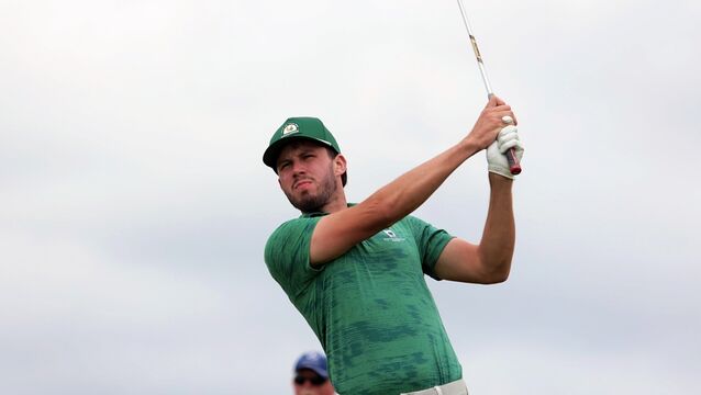 <p>David Howard picked up his first trophy of the season last weekend when he had a play-off win in Rosslare. </p>