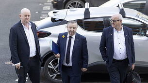 ‘We are what keeps this country rolling’: Hauliers call for solutions to fuel crisis