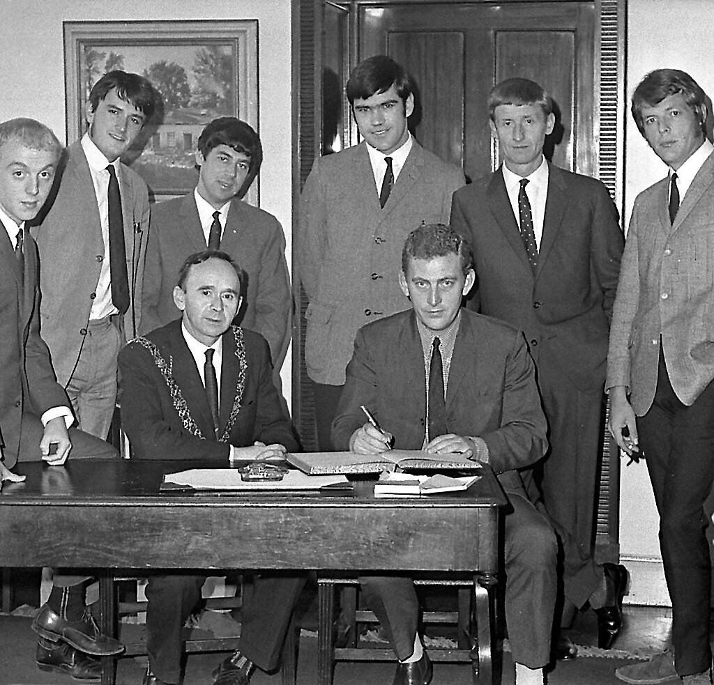 ’The Freshmen showband with Lord Mayor of Cork Pearce Wyse on an official visit to Cork City Hall in July, 1967 ’The Freshmen showband with Lord Mayor of Cork Pearce Wyse on an official visit to Cork City Hall in July, 1967