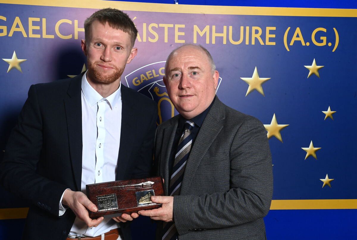 Príomhoide na Scoile Dónal Ó Buachalla with Dr Éadbhard Ó Conaing. Príomhoide na Scoile Dónal Ó Buachalla with Dr Éadbhard Ó Conaing.