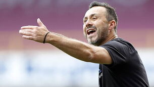 Roberto De Zerbi hopes for title challenge but knows first job is Spurs survival Roberto De Zerbi hopes for title challenge but knows first job is Spurs survival