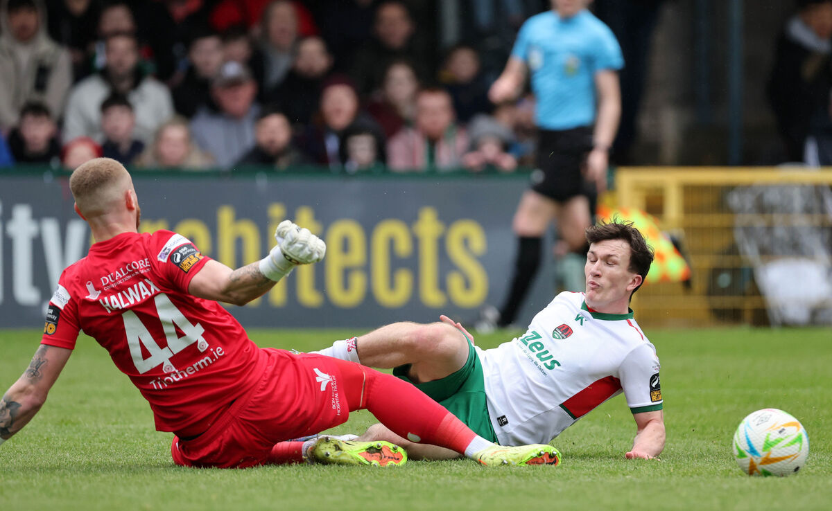  Joshua Fitzpatrick, Cork City FC, in action against Harry Halwax, Kerry FC. Picture: Jim Coughlan.