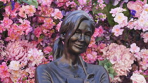 Bridget Jones statue becomes permanent fixture on Leicester Square trail