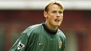 Former Arsenal goalkeeper Alex Manninger killed in road accident, aged 48 Former Arsenal goalkeeper Alex Manninger killed in road accident, aged 48