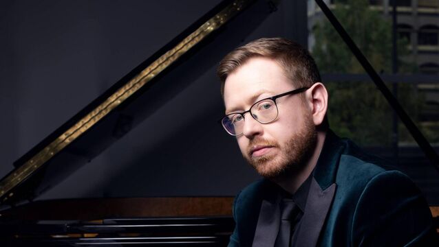 <p>My concerts often fall on weekends and I often need to use any free time I have at the weekends to learn new repertoire or for rehearsals with any collaborators for my upcoming concerts, says Gary. </p>