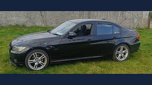 Driver has car seized after doing doughnuts 'right in front' of Kildare garda