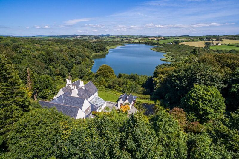 Liss Ard Estate in Skibbereen where Adam Scott stayed during filming the movie nearby.
