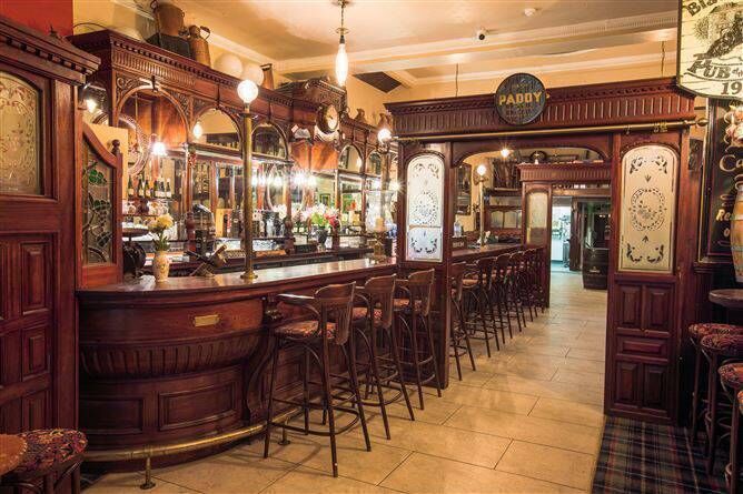 The interior of Reidy's Vault Bar.