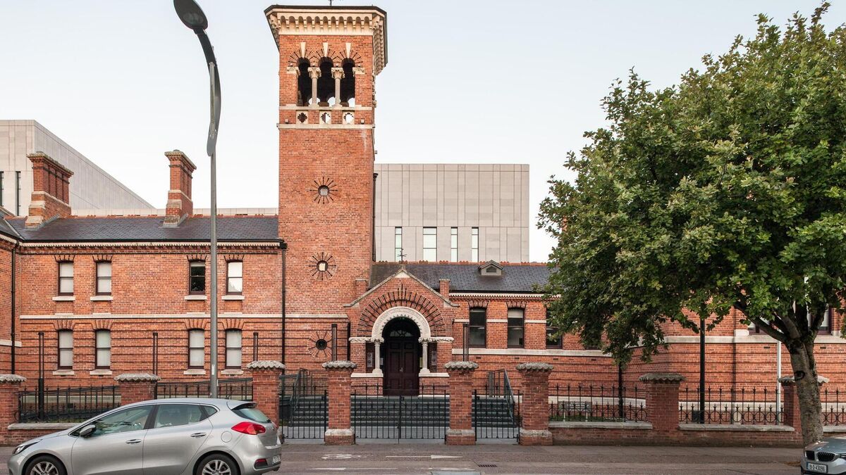 Judge in Cork says no bail for man accused of ramming cars outside home of his ex
