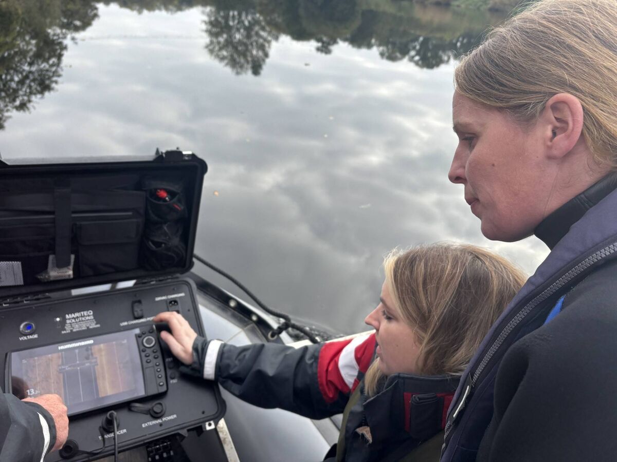 Blackwater Sub Aqua Search and Recovery Unit volunteers Louise Feeney and Aoife Barry-Roche operating a side-scanner. Picture: Kenneth Barry