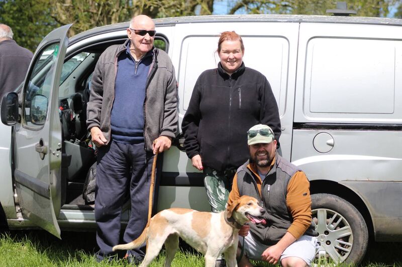 Ian Freyne of Southern/Carrigaline harriers with Zodiac Jack winner of the Michael Feffernan Memorial Senior Draghunt at Shanlyre. Also included are Paddy Kenneally and Trina Long.