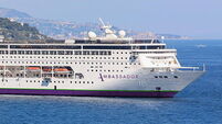 Passengers allowed to leave norovirus-hit cruise ship Passengers allowed to leave norovirus-hit cruise ship