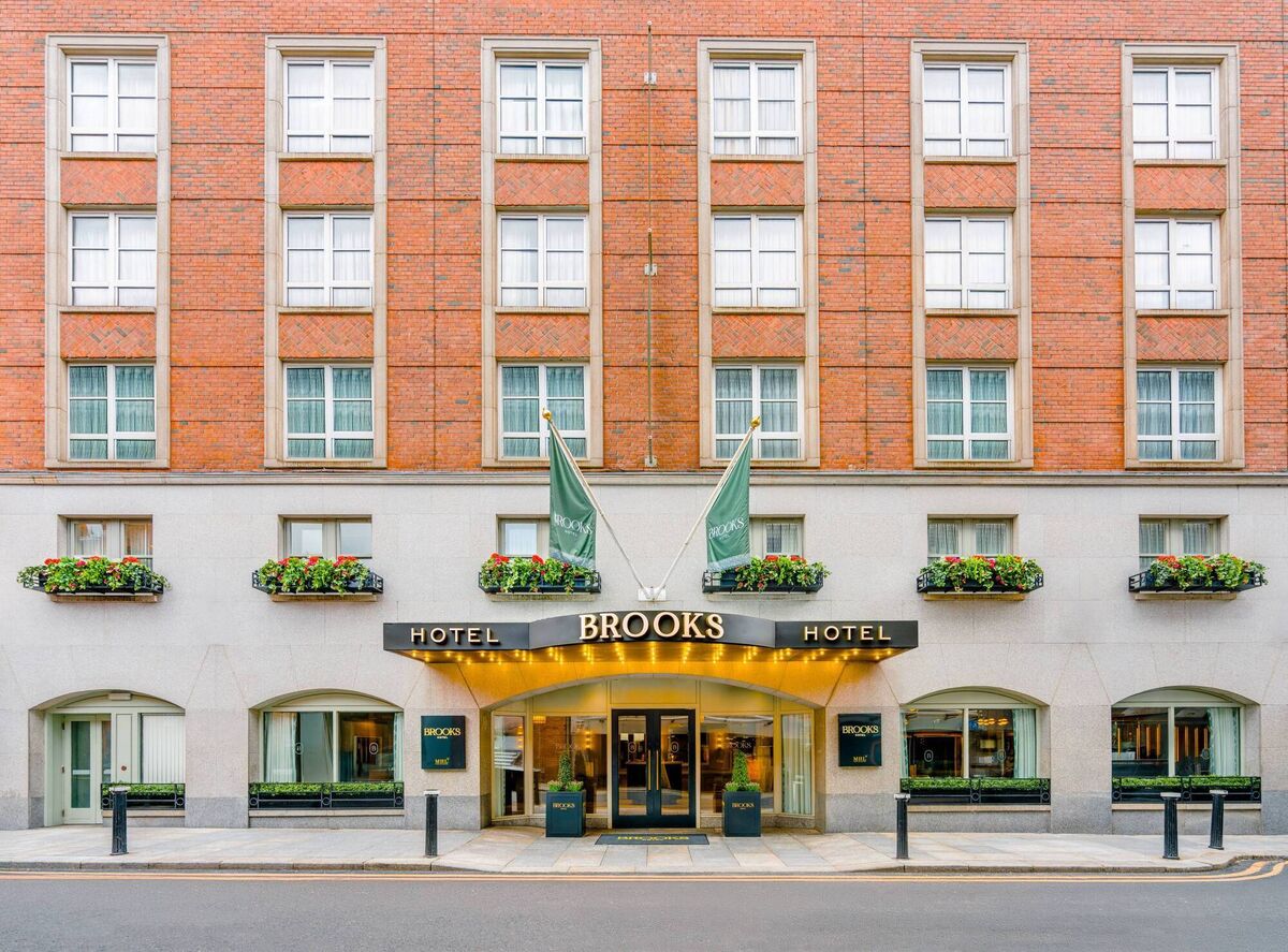 Brooks Hotel is on Drury Street and is a stone's throw from a host of bars and restaurants. Brooks Hotel is on Drury Street and is a stone's throw from a host of bars and restaurants.