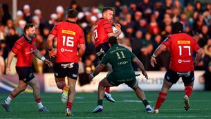 <p>JJ Hanrahan can't orchestrate the Munster attack the same way Jack Crowley does. Picture: INPHO/James Crombie</p>