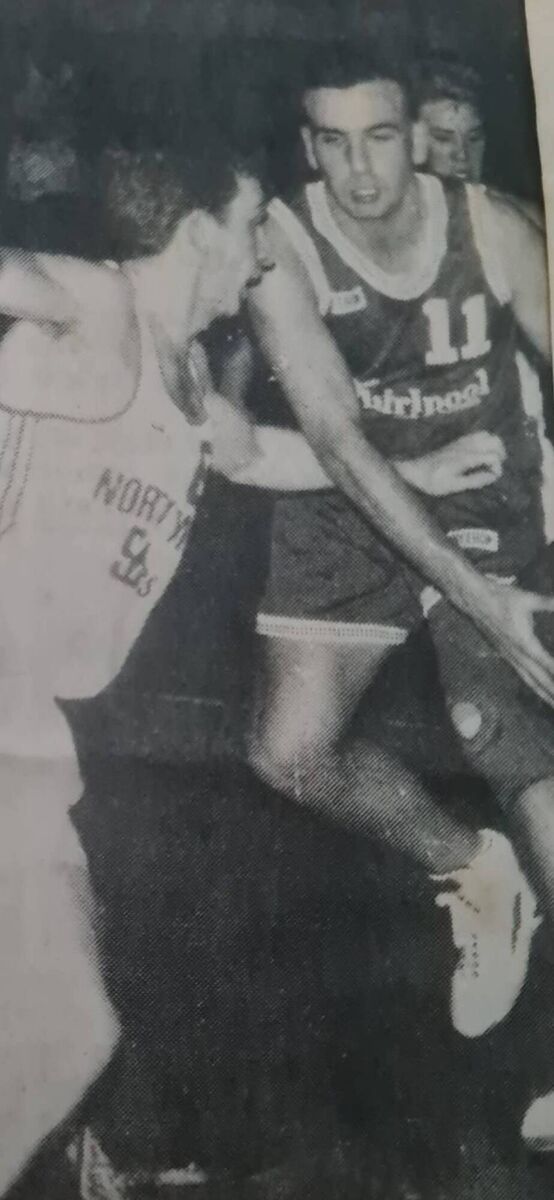Darren McGuinness goes past North Mon’s Tony O’Reilly when he played with Blue Demons.