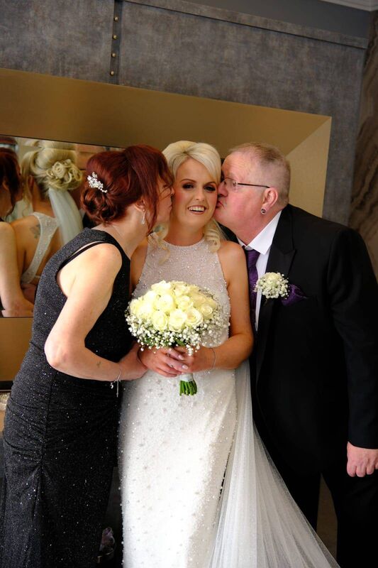 Amanda with her mum and dad, Catherine and David. Amanda with her mum and dad, Catherine and David.