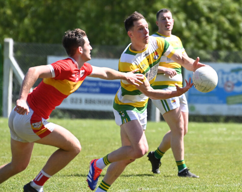 Carbery Rangers' Brian Hodnett on the move against Éire Óg. Picture: Eddie O'Hare