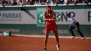 Emma Raducanu stands by decision to return on clay rather than wait for grass Emma Raducanu stands by decision to return on clay rather than wait for grass
