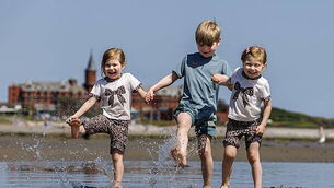 Ireland sees new May high of 28.8C