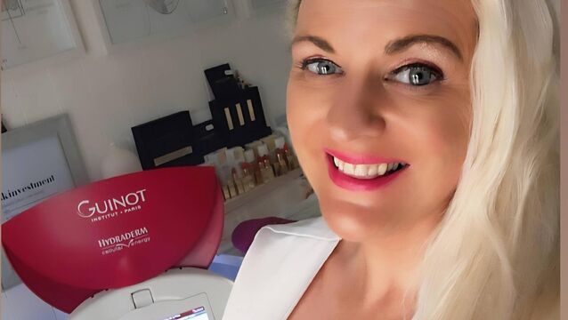 <p>Emer O'Callaghan in her uniform at Emerald Beauty Clinic with her New Guinot Hydra 1000 and Hydra 1000 Lift machine which offers an instant skin glow-up. Emer's make-up is Master Colors Paris available at Emerald Beauty Clinic, 021 4365949. Postage options available</p>