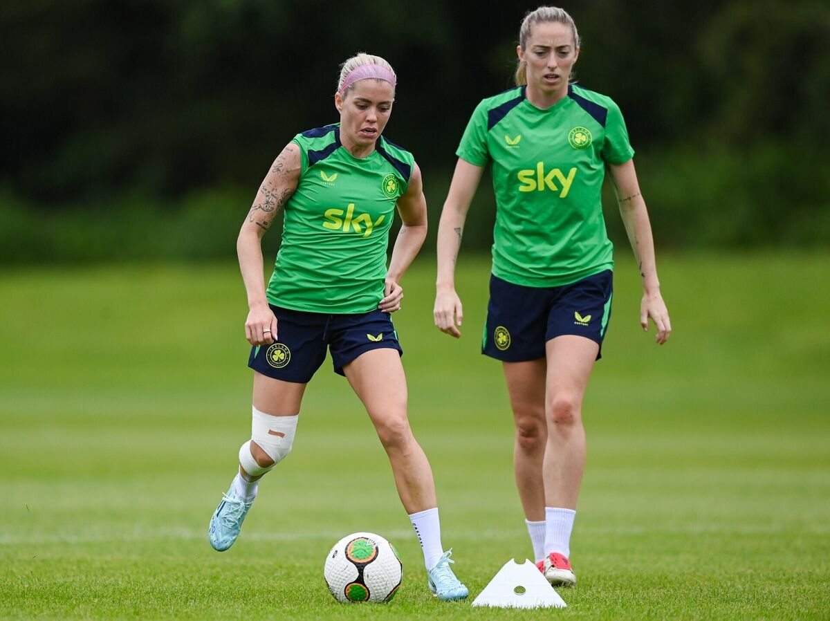 Denise O’Sullivan and Megan Connolly during a Republic of Ireland women's training session at Fota Island Resort in Cork. Photo by Stephen McCarthy/Sportsfile Denise O’Sullivan and Megan Connolly during a Republic of Ireland women's training session at Fota Island Resort in Cork. Photo by Stephen McCarthy/Sportsfile