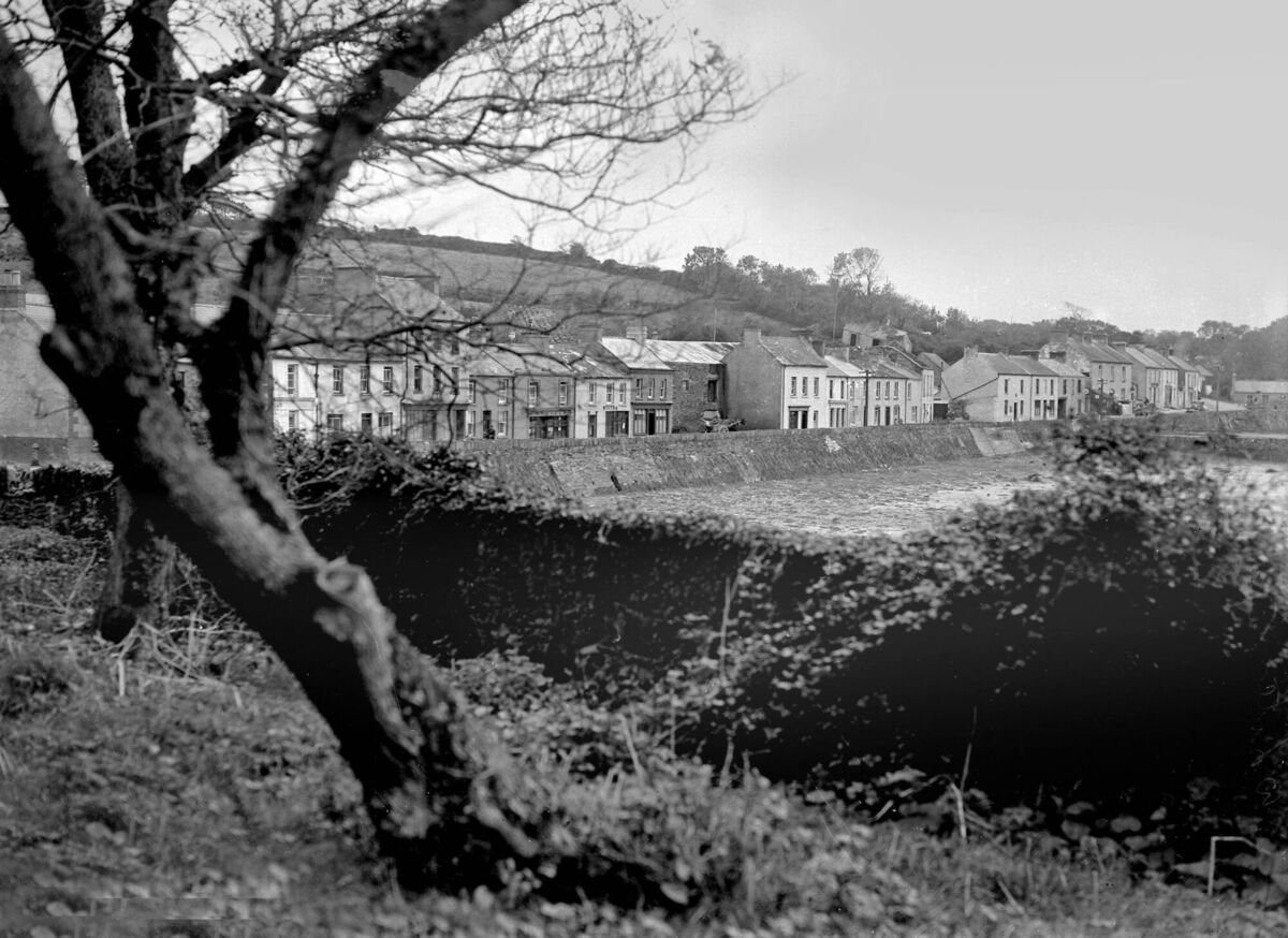 A view of Whitegate, Co. Cork in 1937 Ref 403B Old black and white towns villages