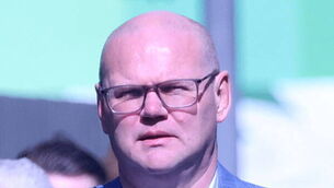 Surgeon denies assaulting three people and thrashing hotel by reason of insanity Surgeon denies assaulting three people and thrashing hotel by reason of insanity
