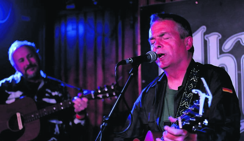 Nick Kelly (right) with his friend and fellow musician Seán Millar
