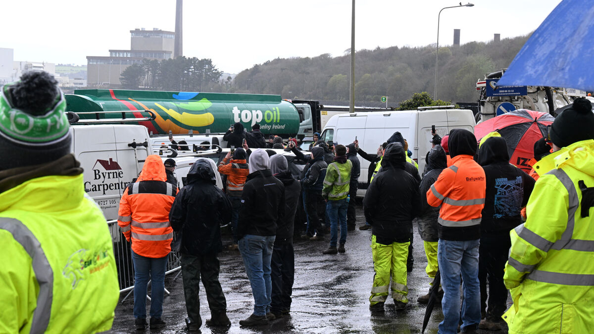 Midleton businessman given suspended jail term over Whitegate refinery protest
