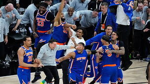 New York Knicks end NBA championship drought with win over San Antonio Spurs New York Knicks end NBA championship drought with win over San Antonio Spurs