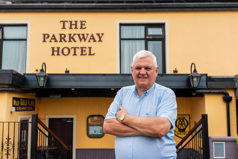 Martin Maybury outside his bar, The Parkway Hotel in Dunmanway.	Picture: Noel Sweeney
                    