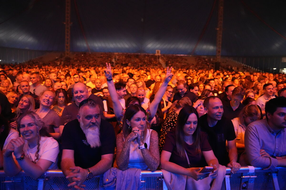 Fans moments before David Gray took to the stage: Fans moments before David Gray took to the stage: