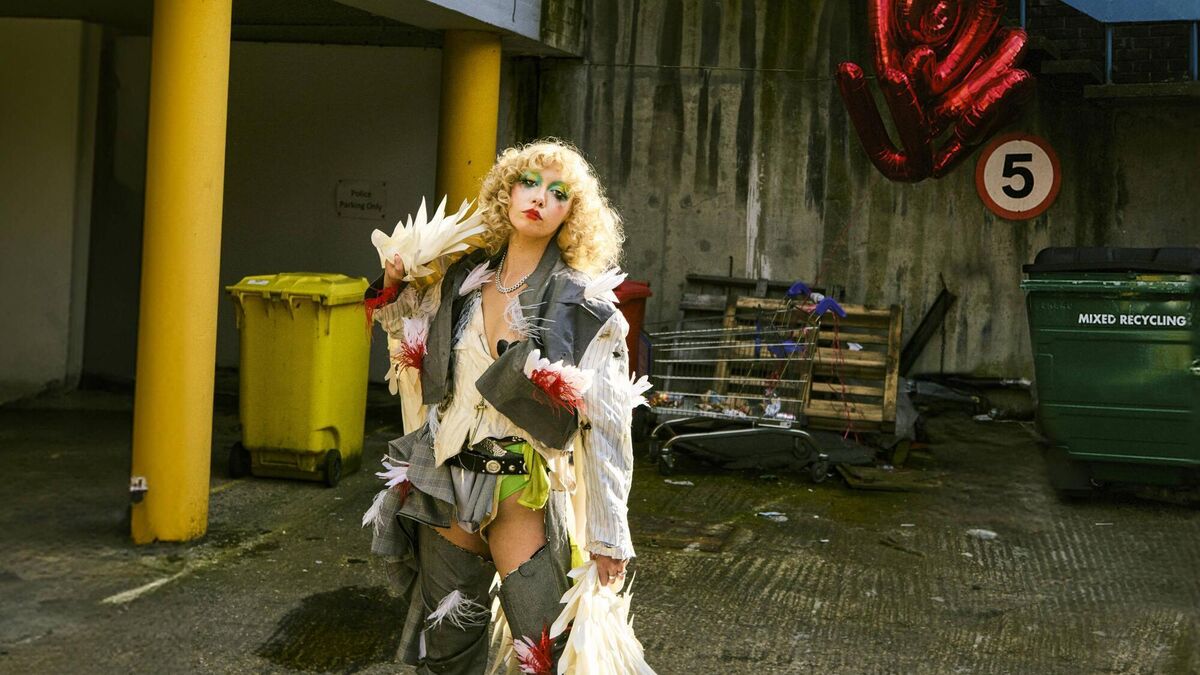 Emer Dineen brings 0800-Cupid home to Cork for Midsummer Fest
