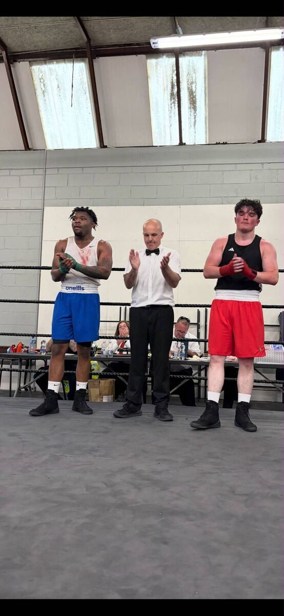 Referee Shane Forde applauds Ola Wahib and Ricky Kiely after their fantastic bout at the Midleton tournament. MOB Referee Shane Forde applauds Ola Wahib and Ricky Kiely after their fantastic bout at the Midleton tournament. MOB