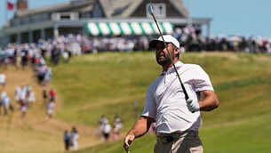 Scottie Scheffler grand slam hopes intact but Wyndham Clark dominates at US Open Scottie Scheffler grand slam hopes intact but Wyndham Clark dominates at US Open