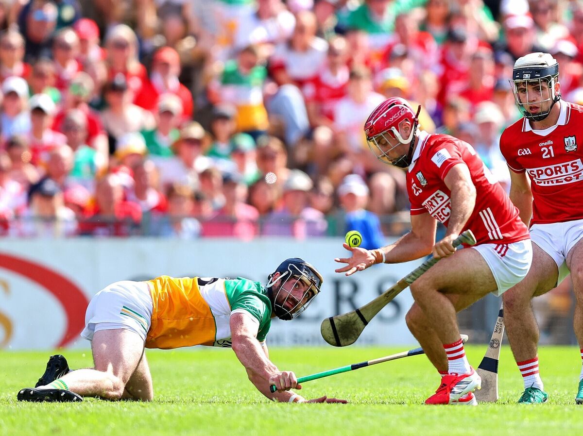 Cork's William Buckley with Ben Conneely of Offaly. Picture: Inpho/Tom O'Hanlon Cork's William Buckley with Ben Conneely of Offaly. Picture: Inpho/Tom O'Hanlon